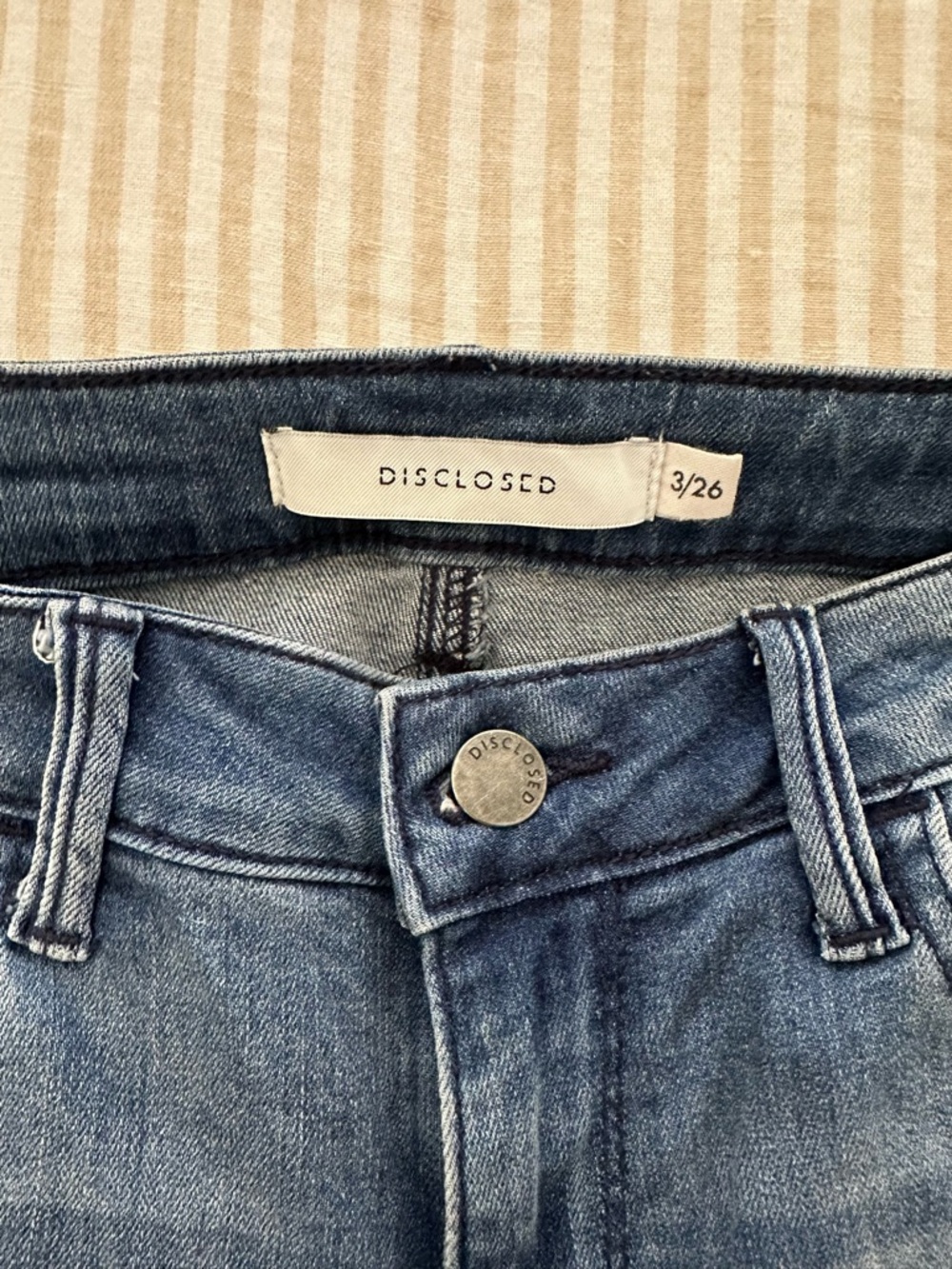 Disclosed Jeans - Picture 3 of 3